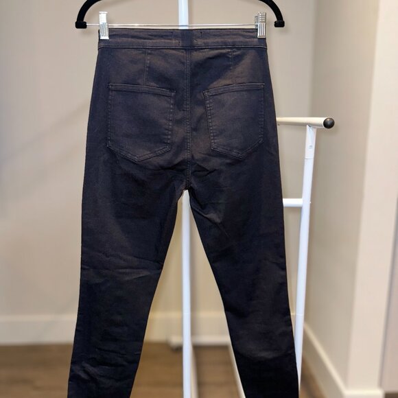 PISTOLA: NWT, Kiera High Rise, Color- Black, Size - 27, MSRP - $108 - Picture 8 of 9